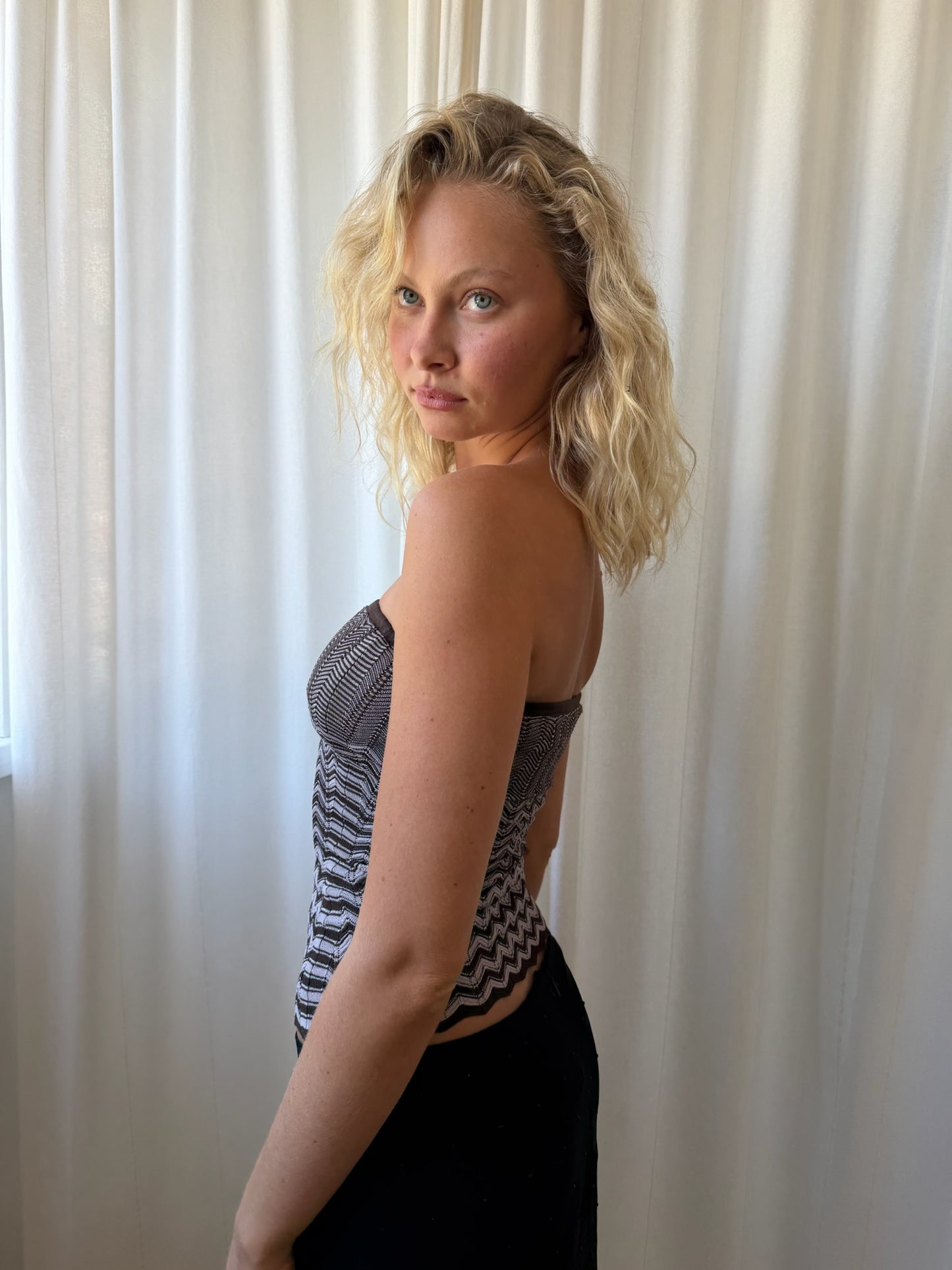 KNIT CHEVRON TUBE TOP - CHOC GREY